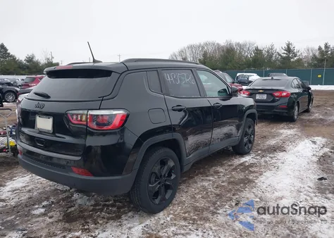 2019 Jeep Compass Altitude 4X4 from USA, damaged, VIN 3C4NJDBB2KT682667